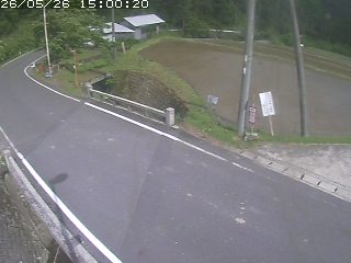 八頭町稗谷