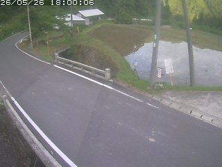 八頭町稗谷