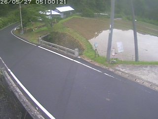 八頭町稗谷