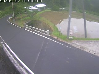 八頭町稗谷