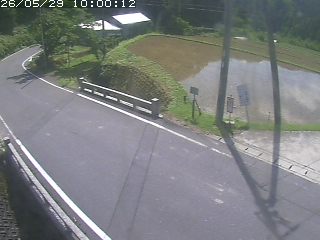 八頭町稗谷