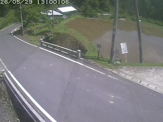 八頭町稗谷