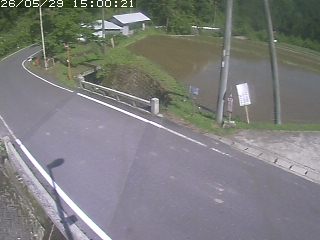 八頭町稗谷