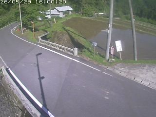 八頭町稗谷