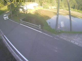 八頭町稗谷