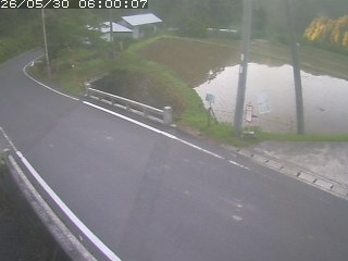 八頭町稗谷