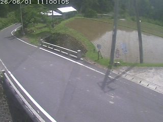 八頭町稗谷