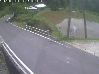 八頭町稗谷