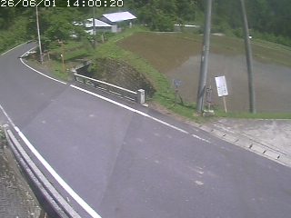 八頭町稗谷