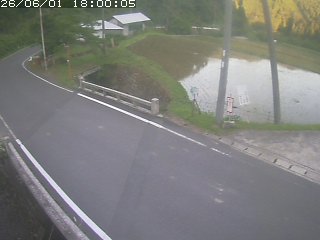 八頭町稗谷