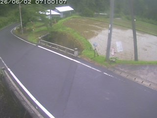 八頭町稗谷