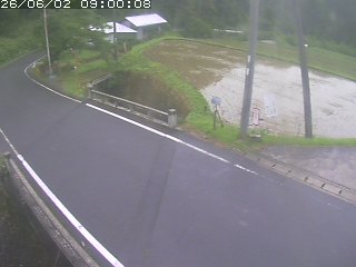 八頭町稗谷