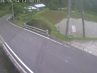 八頭町稗谷