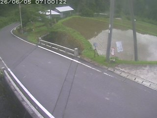 八頭町稗谷