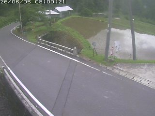 八頭町稗谷