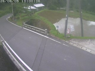 八頭町稗谷