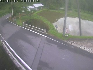 八頭町稗谷