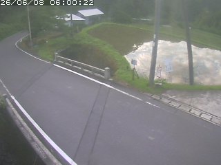八頭町稗谷