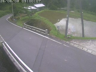 八頭町稗谷