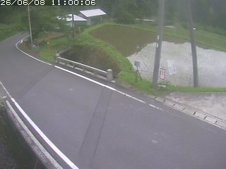 八頭町稗谷