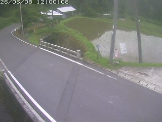 八頭町稗谷