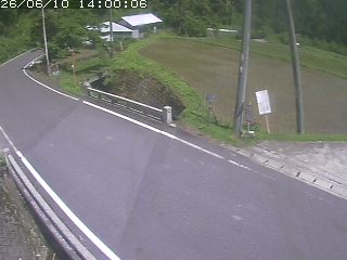 八頭町稗谷