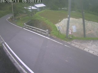 八頭町稗谷