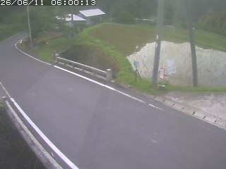 八頭町稗谷