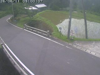 八頭町稗谷
