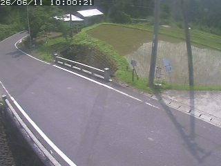 八頭町稗谷