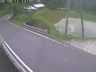 八頭町稗谷