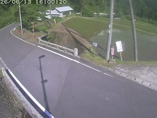 八頭町稗谷