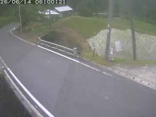八頭町稗谷