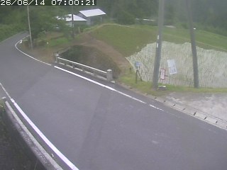 八頭町稗谷