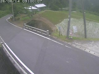 八頭町稗谷