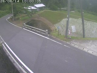八頭町稗谷