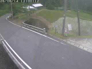八頭町稗谷