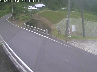 八頭町稗谷