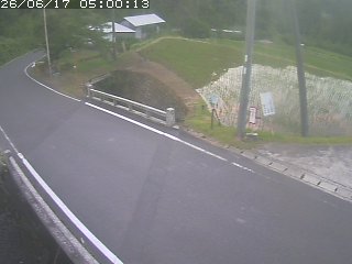 八頭町稗谷