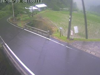 八頭町稗谷