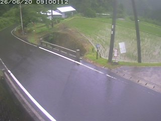 八頭町稗谷