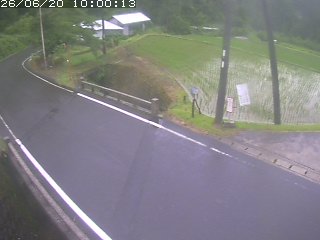 八頭町稗谷