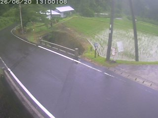 八頭町稗谷