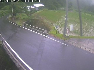 八頭町稗谷