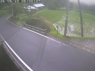 八頭町稗谷