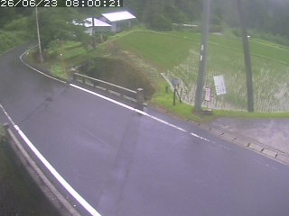 八頭町稗谷