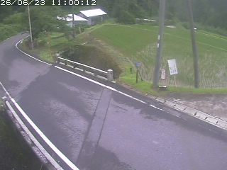 八頭町稗谷