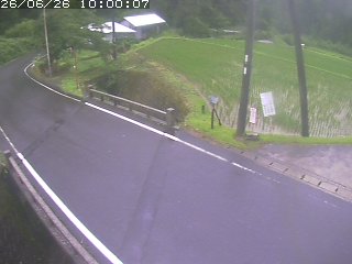 八頭町稗谷