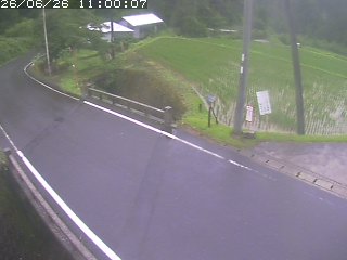 八頭町稗谷