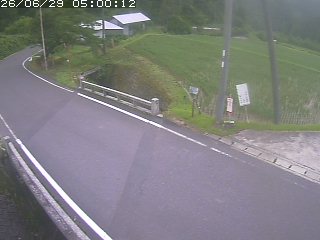 八頭町稗谷